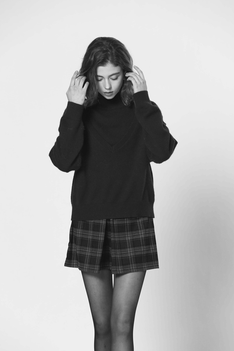 Pull S25203909 black